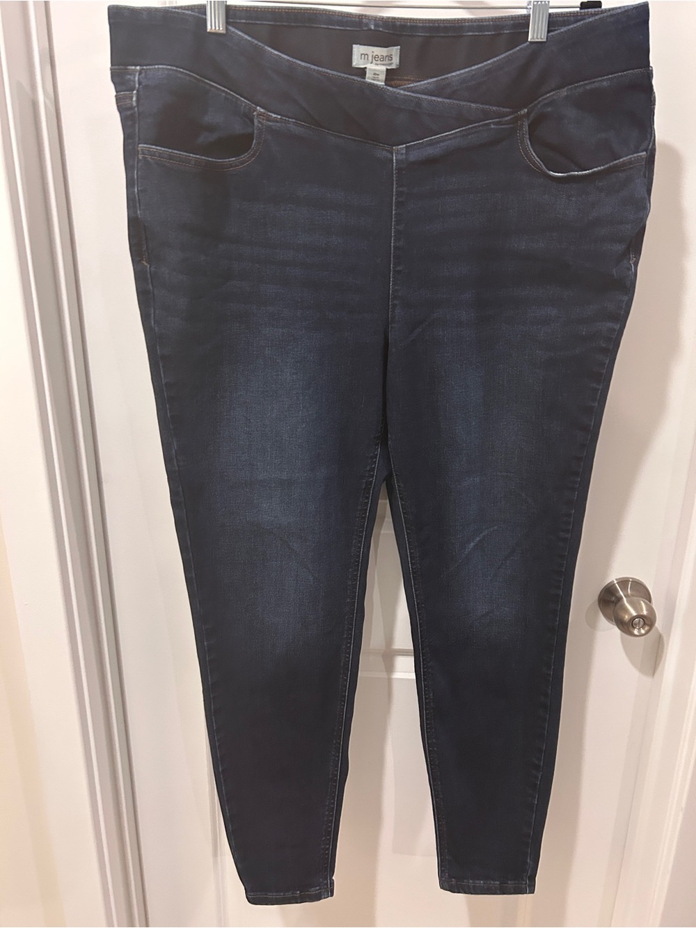 Maurices Dark Wash Stretch Jeggings